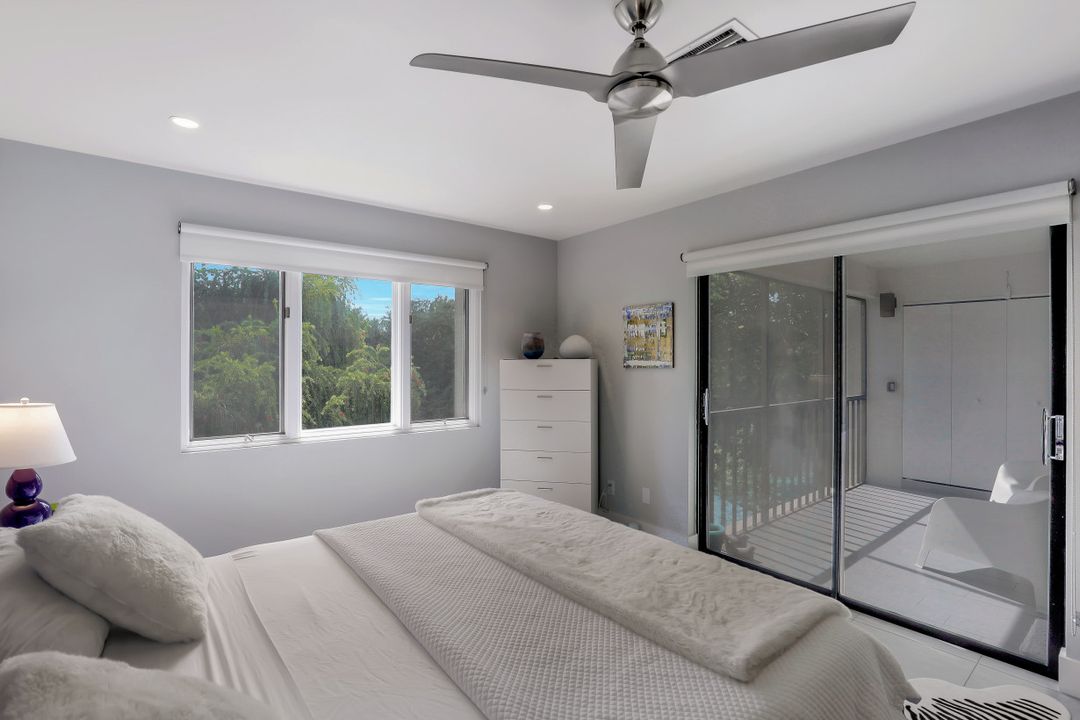 1665 Spoonbill Ln #B, Naples, FL 34105