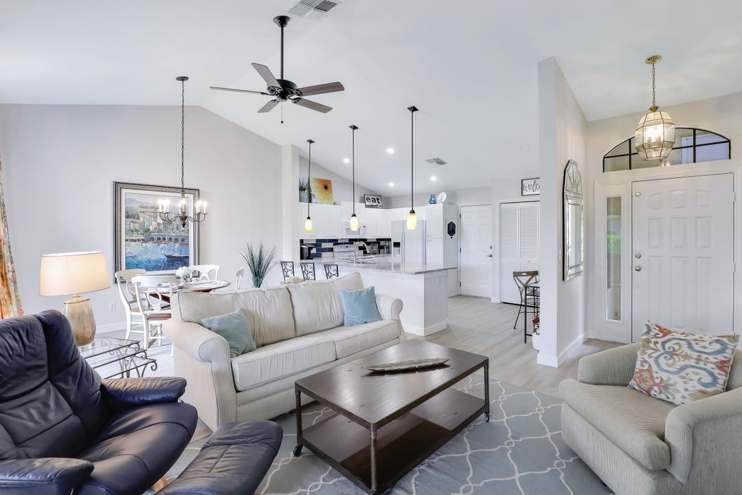 12721 Maiden Cane Ln, Bonita Springs, FL 34135