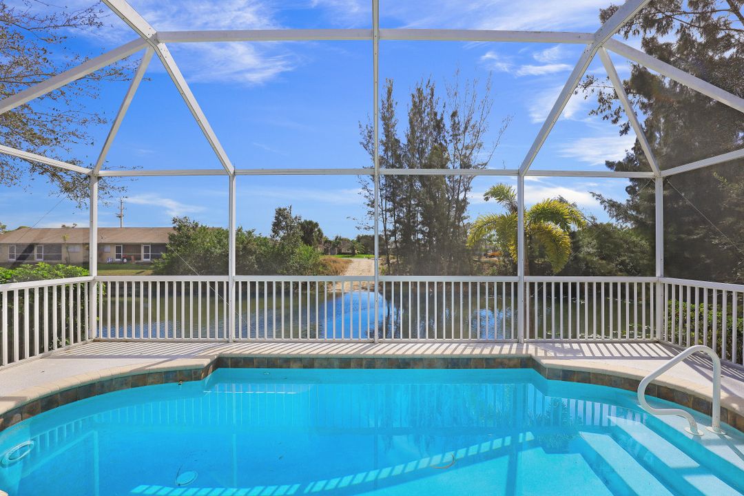 846 SW 31st Terrace, Cape Coral, FL 33914