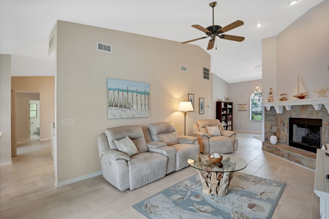 5518 SW 11th Ave, Cape Coral, FL 33914