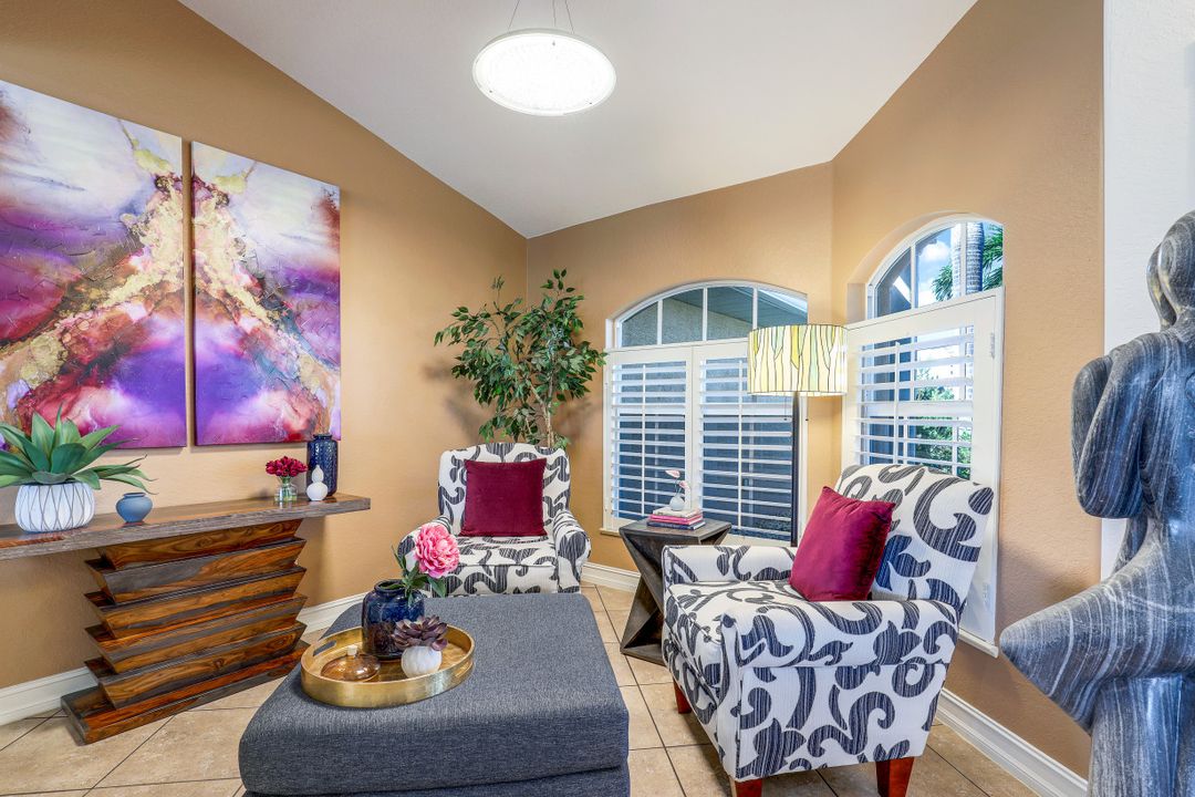 14921 Laguna Dr, Fort Myers, FL 33908