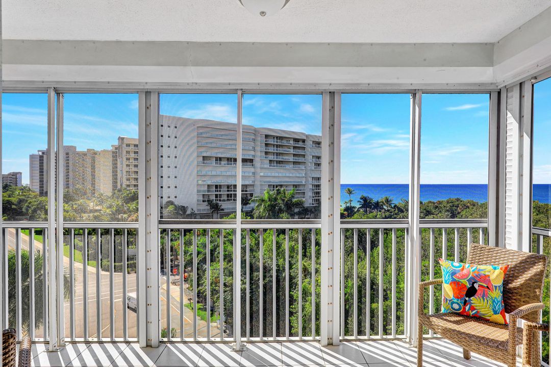 1 Bluebill Ave #709, Naples, FL 34108