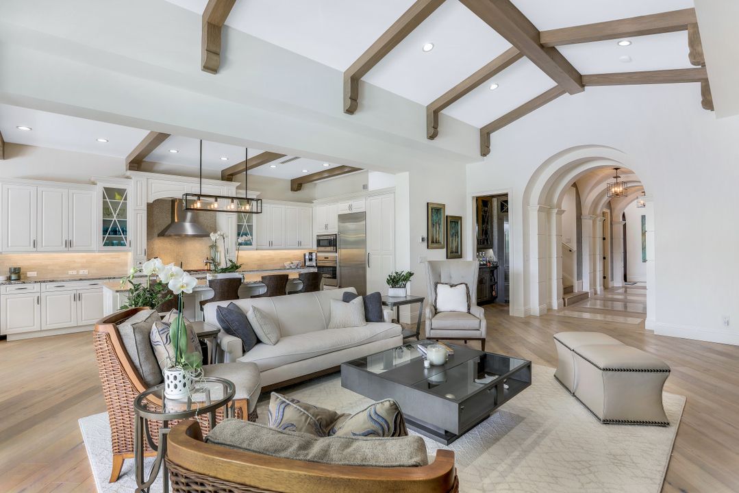 16904 Fairgrove Way, Naples, FL 34110