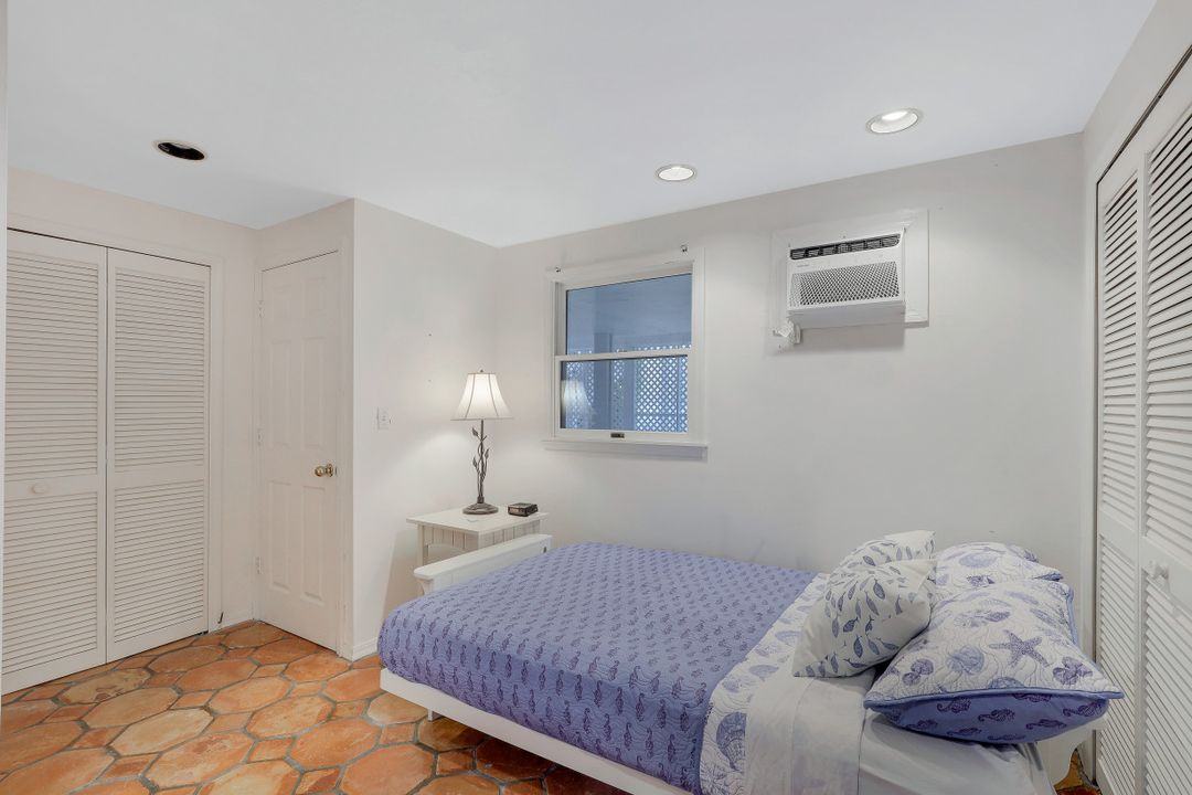 841 Partridge Ct, Marco Island, FL 34145