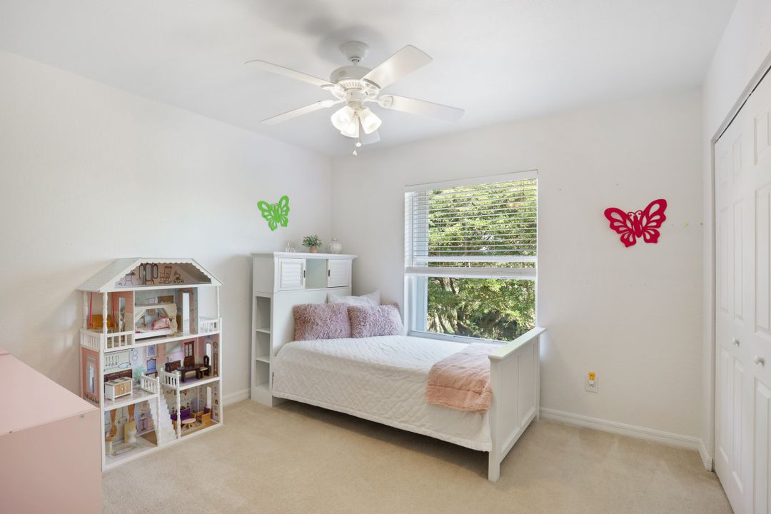 8346 Sumner Ave, Fort Myers, FL 33908