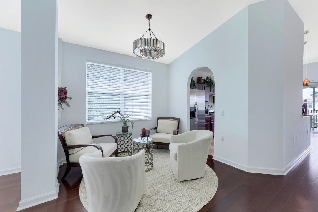 3065 Driftwood Way #4202, Naples, FL 34109