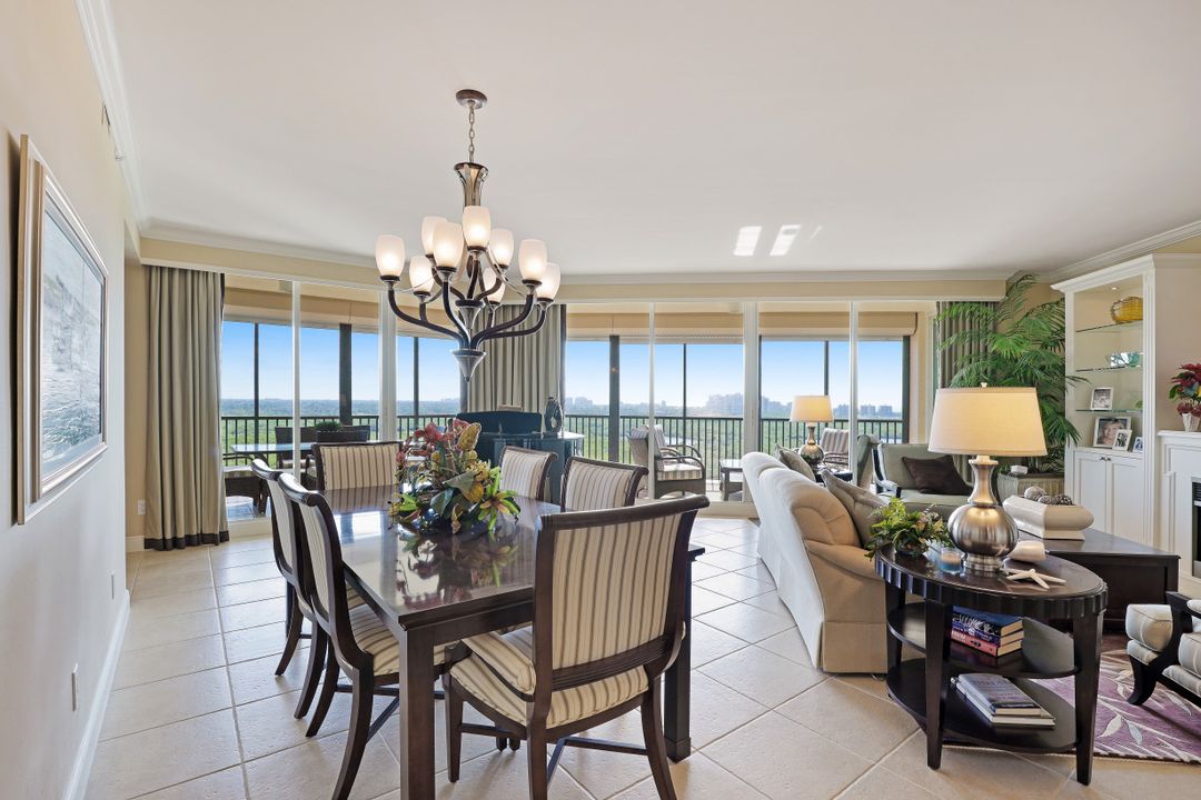 445 Cove Tower Dr #1402, Naples, FL 34110