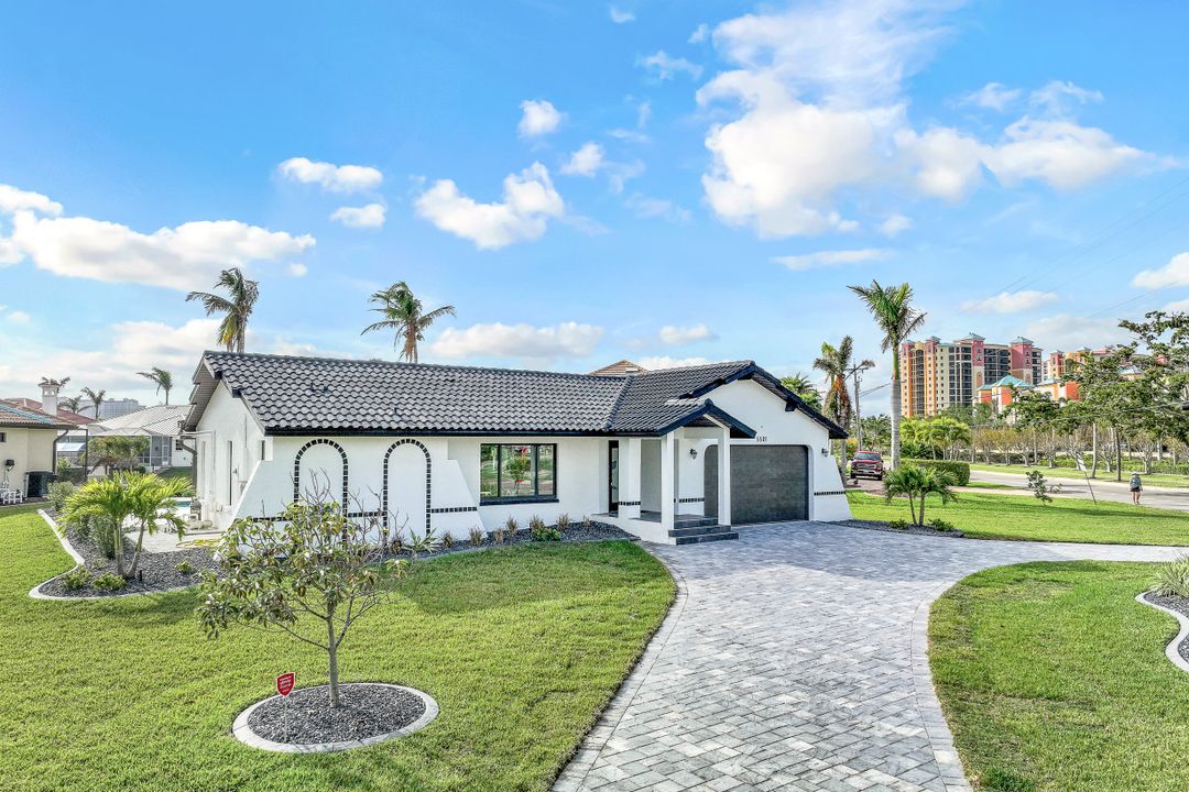 5501 Chiquita Blvd S, Cape Coral, FL 33914