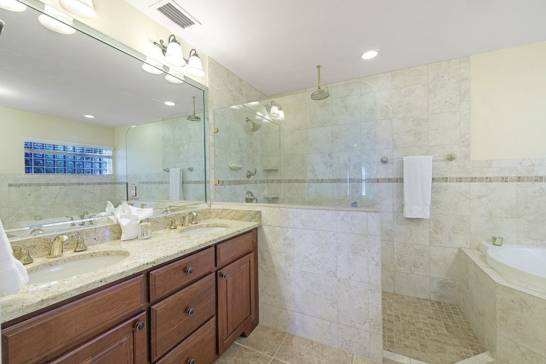 1427 SW 53rd Ln, Cape Coral, FL 33914