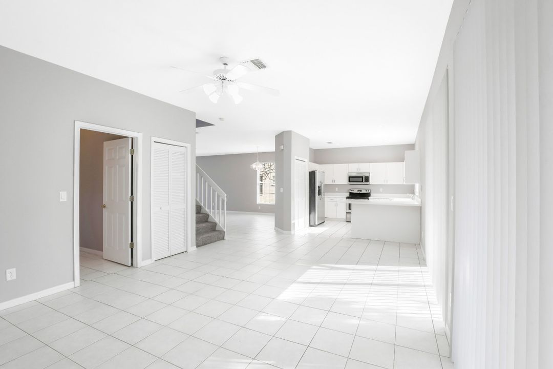 12530 Eagle Pointe Cir, Fort Myers, FL 33913