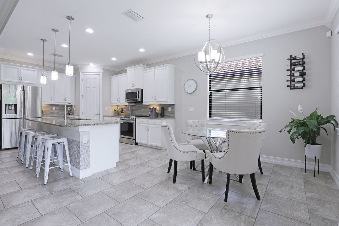 14482 Tuscany Pointe Trail, Naples, FL 34120