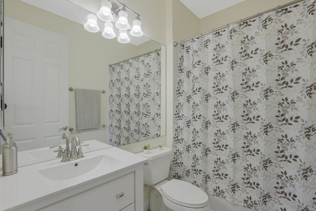 2058 Mandarin Ln, Naples, FL 34120