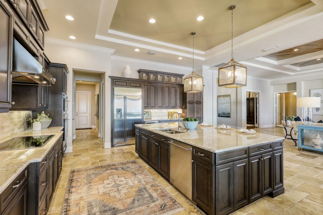 9238 Marble Stone Dr, Naples, FL 34120