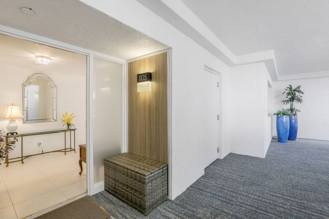 4051 Gulf Shore Blvd N #1105, Naples, FL 34103