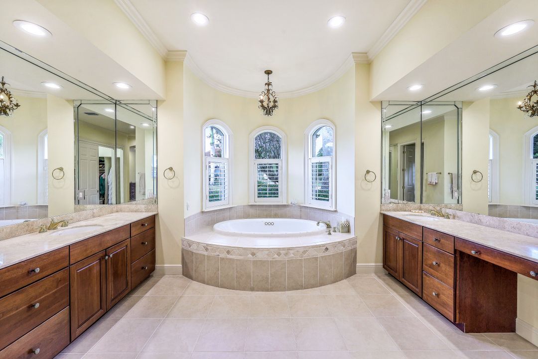 203 Audubon Blvd, Naples, FL 34110