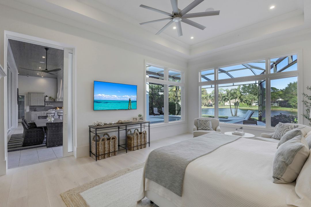 3862 Woodlake Dr, Bonita Springs, FL 34134