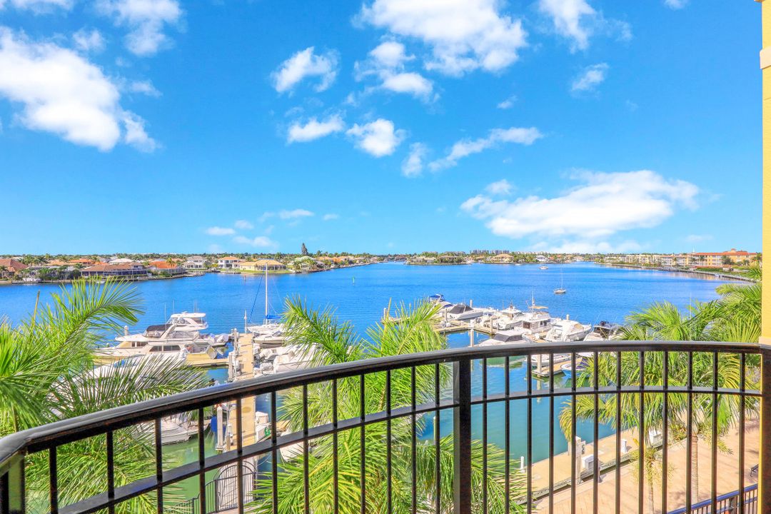 760 N Collier Blvd #404, Marco Island, FL 34145