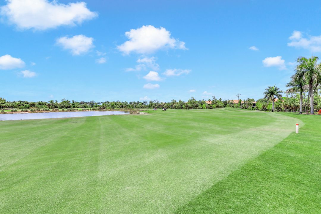 9057 Cherry Oaks Tr #102, Naples, FL 34114