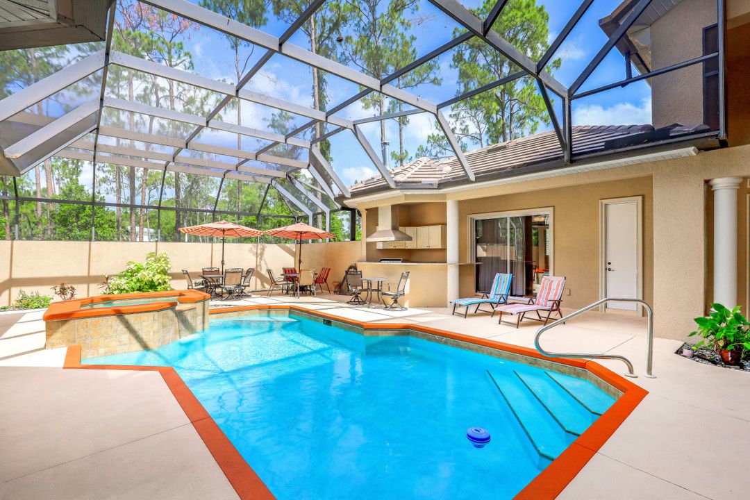 3660 7th Ave NW, Naples, FL 34120