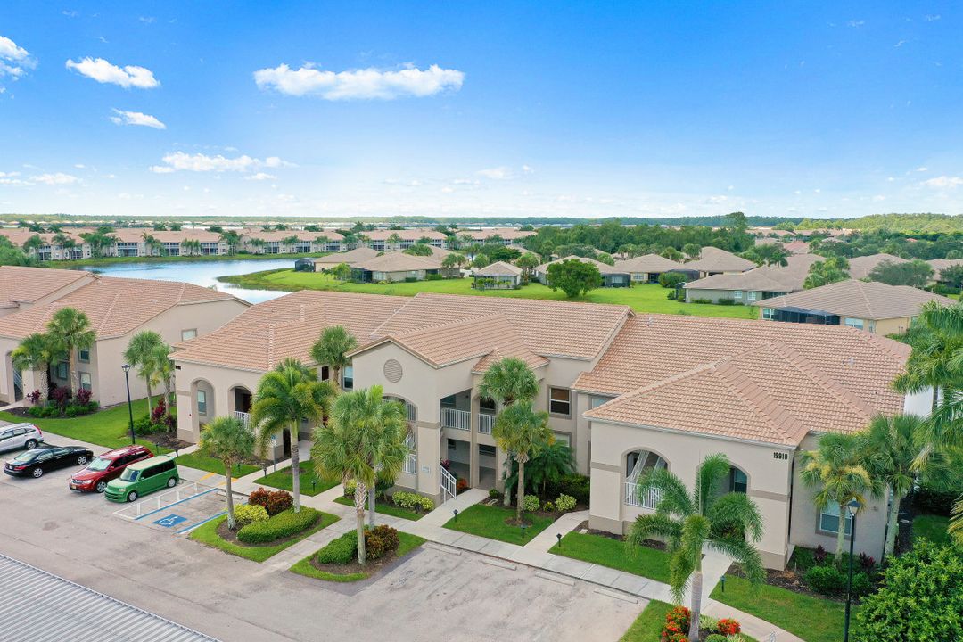 19910 Barletta Ln #1515, Estero, FL 33928