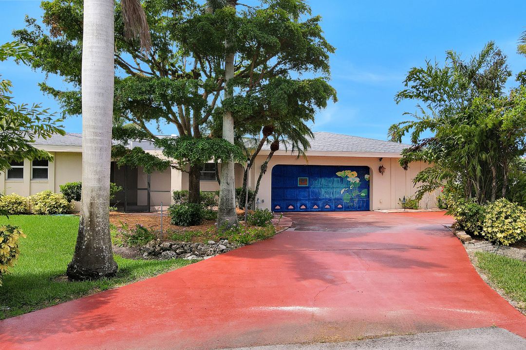 2511 SE 19th Pl, Cape Coral, FL 33904