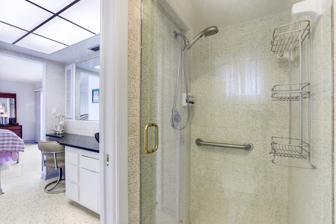 5333 SW 2nd Pl, Cape Coral, FL 33914