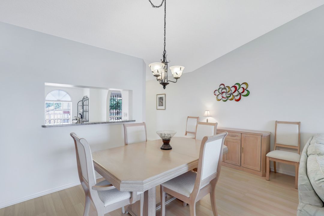 517 Mardel Dr #208, Naples, FL 34104