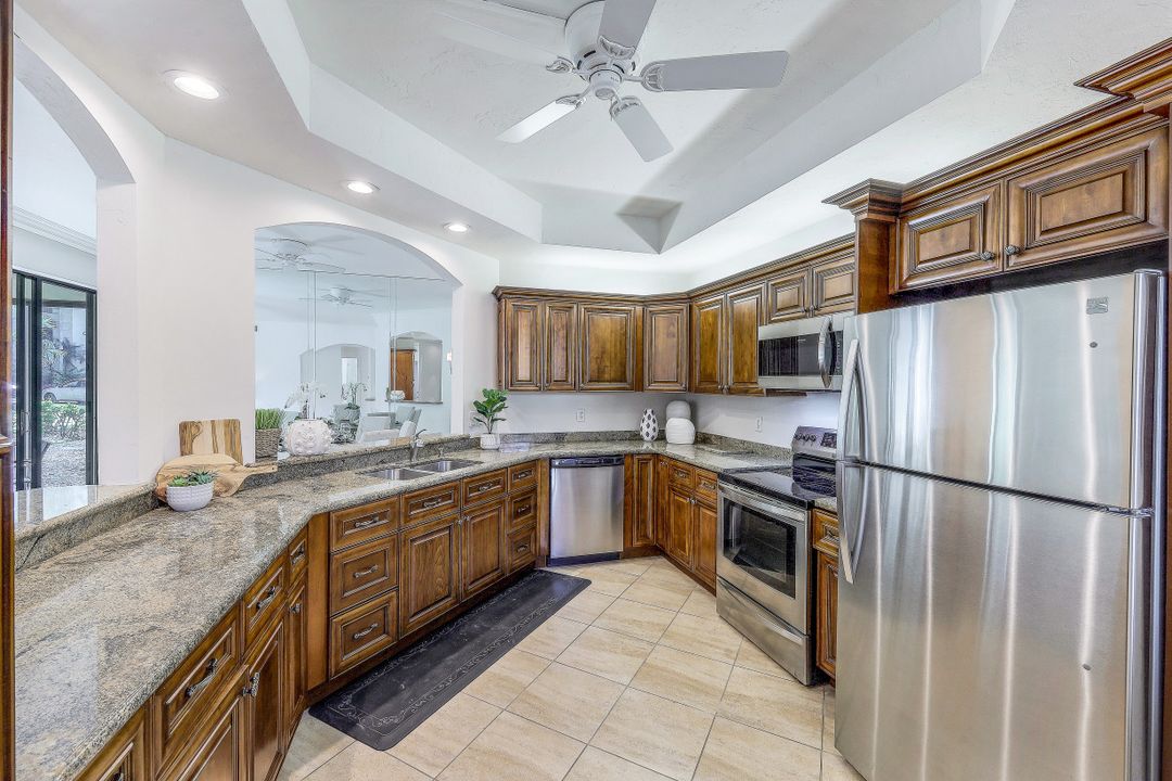 7056 Pelican Bay Blvd #B105, Naples, FL 34108