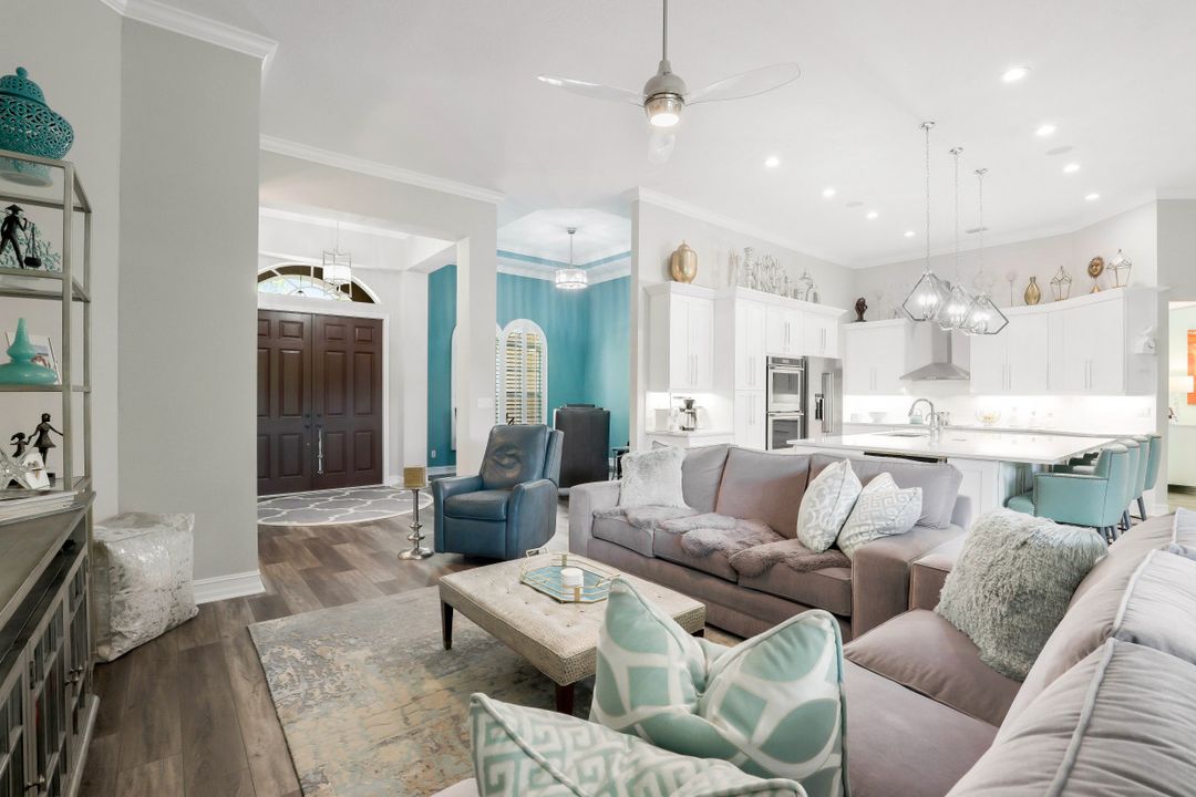 1629 Serenity Cir, Naples, FL 34110