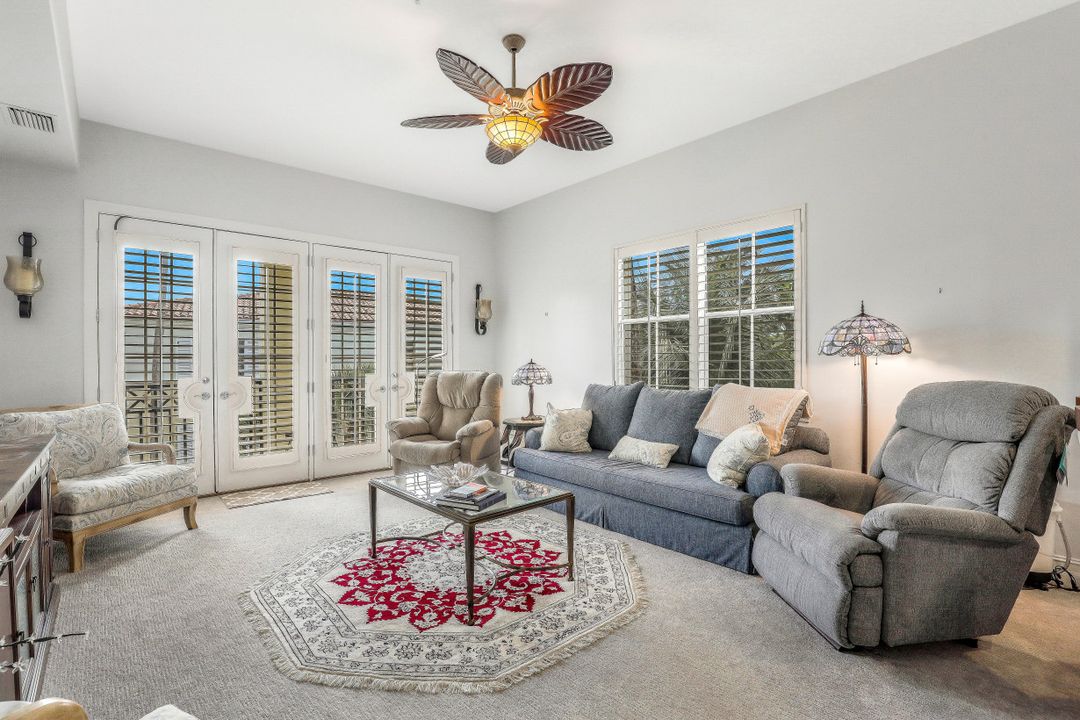 2609 Estrella Dr #1903, Naples, FL 34109