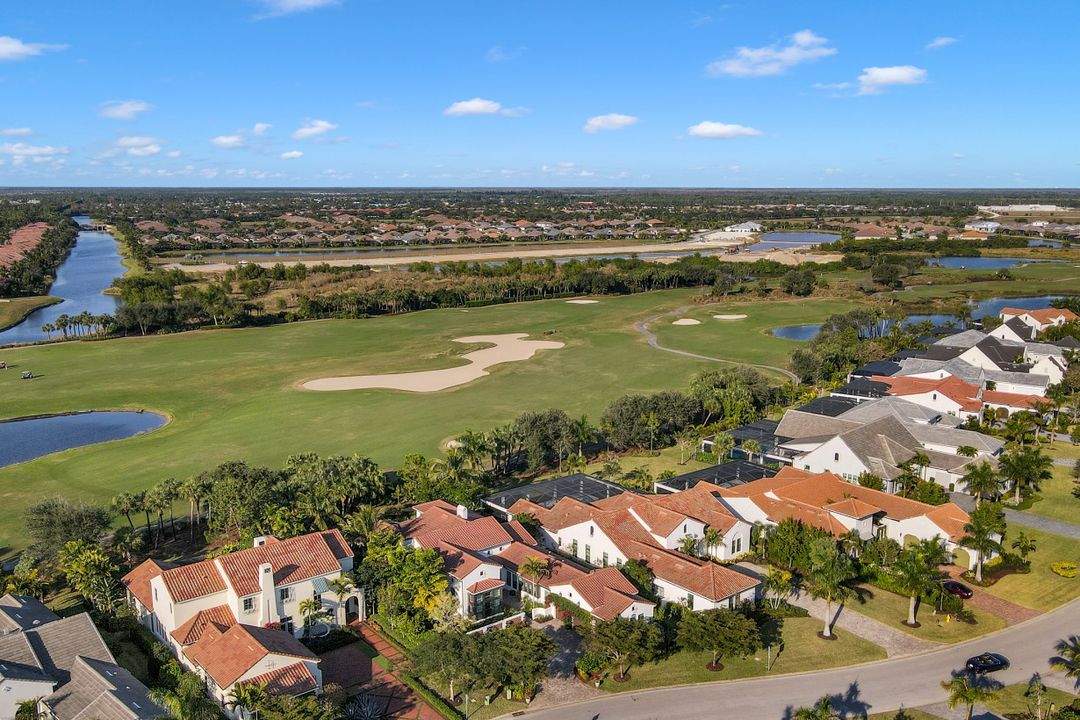 3255 Tavolara Ln, Naples, FL 34114