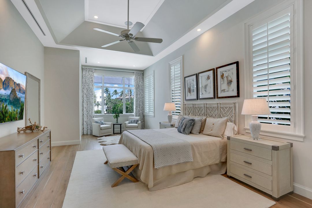 4268 Tarpon Ave, Bonita Springs, FL 34134