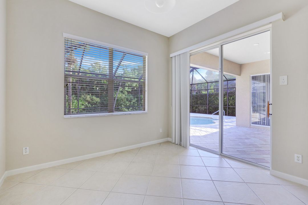 7826 Founders Cir, Naples, FL 34104