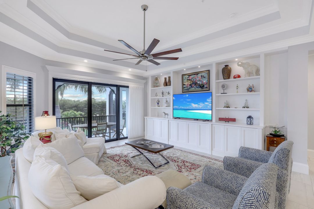 16380 Corsica Way #201, Naples, FL 34110