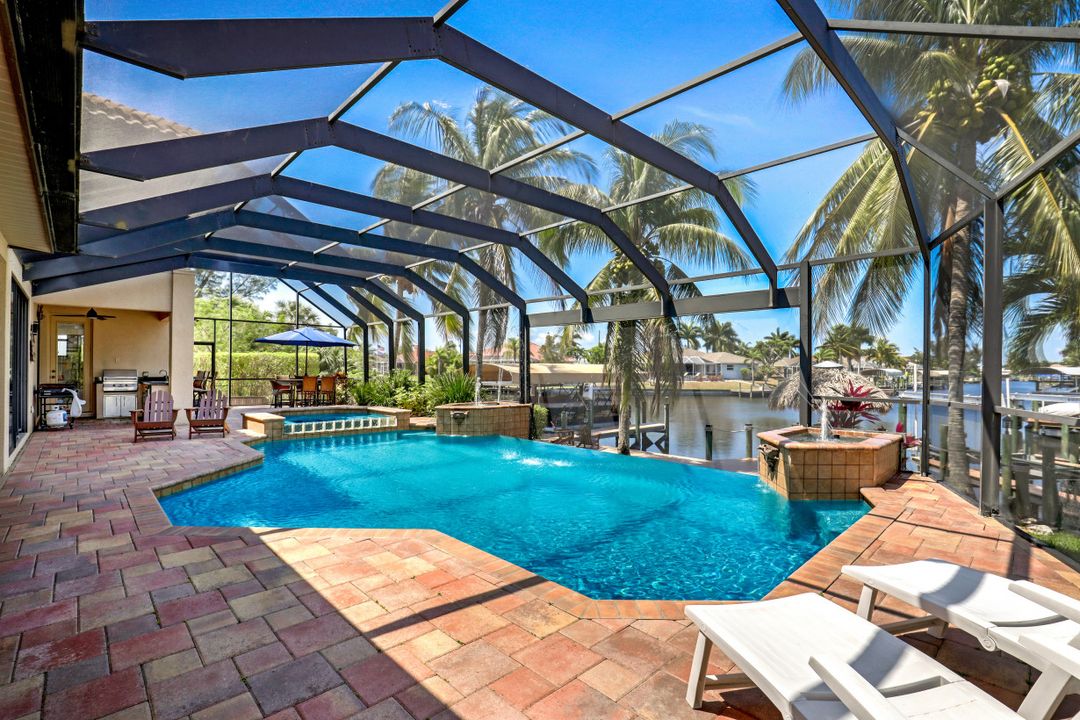 2227 SW 54th Ln, Cape Coral, FL 33914