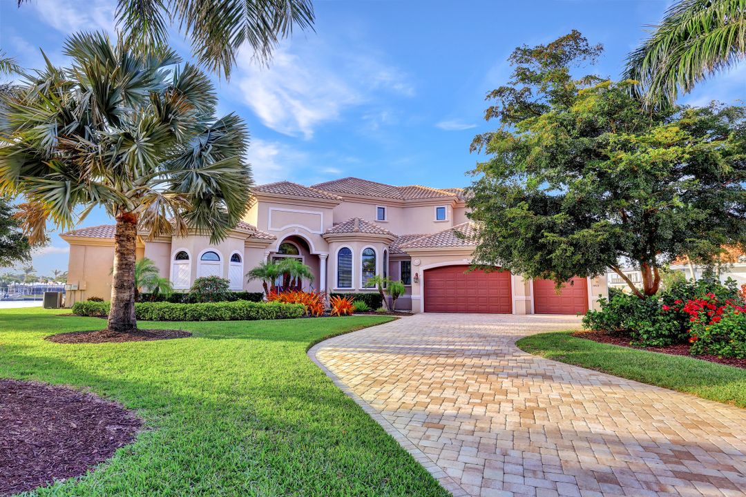 1415 Firwood Ct, Marco Island, FL 34145