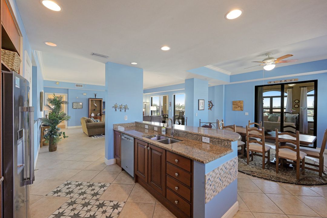 760 N Collier Blvd, Marco Island, FL 34145