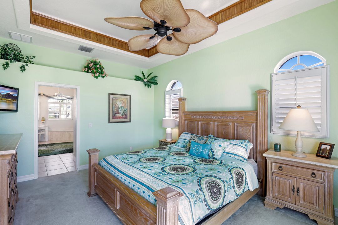 2902 SW 40th St, Cape Coral, FL 33914