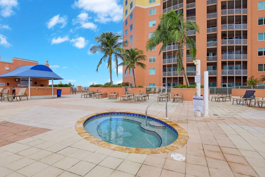 2743 First St #105, Fort Myers, FL 33916