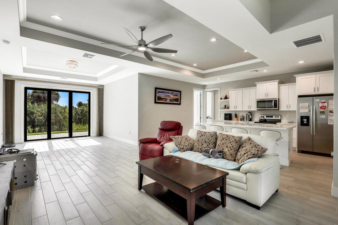 6137 Hutton Ct, Fort Myers, FL 33905