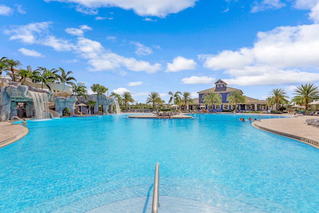 17441 Elkgrove Ln, Estero, FL 33928