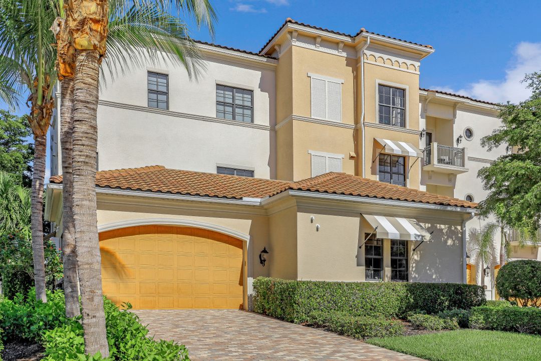 11010 Via Tuscany Ln #101, Miromar Lakes, FL 33913