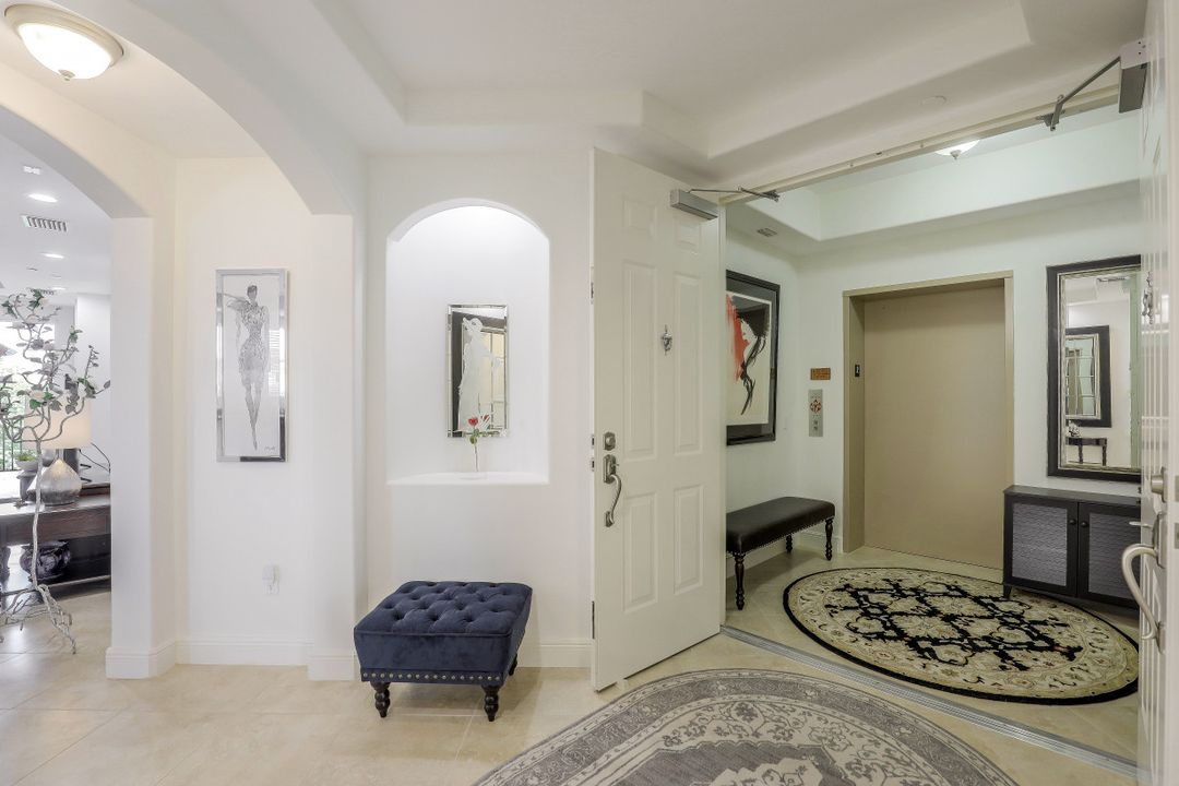 580 El Camino Real #3201, Naples, FL 34119