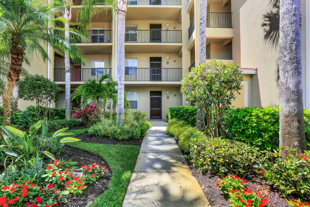 10317 Heritage Bay Blvd #1417, Naples, FL 34120
