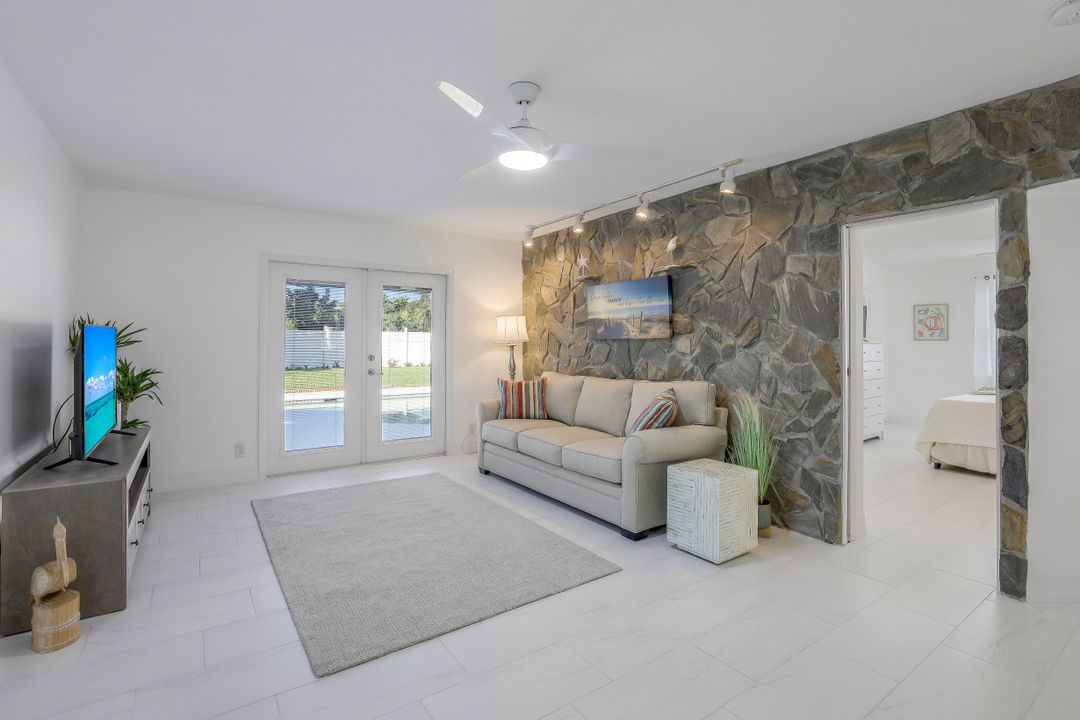 1173 29th Ave N, Naples, FL 34103