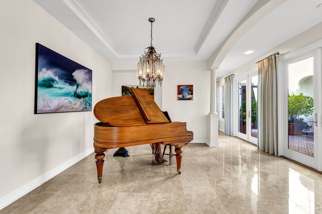 16653 Toscana Cir #701, Naples, FL 34110