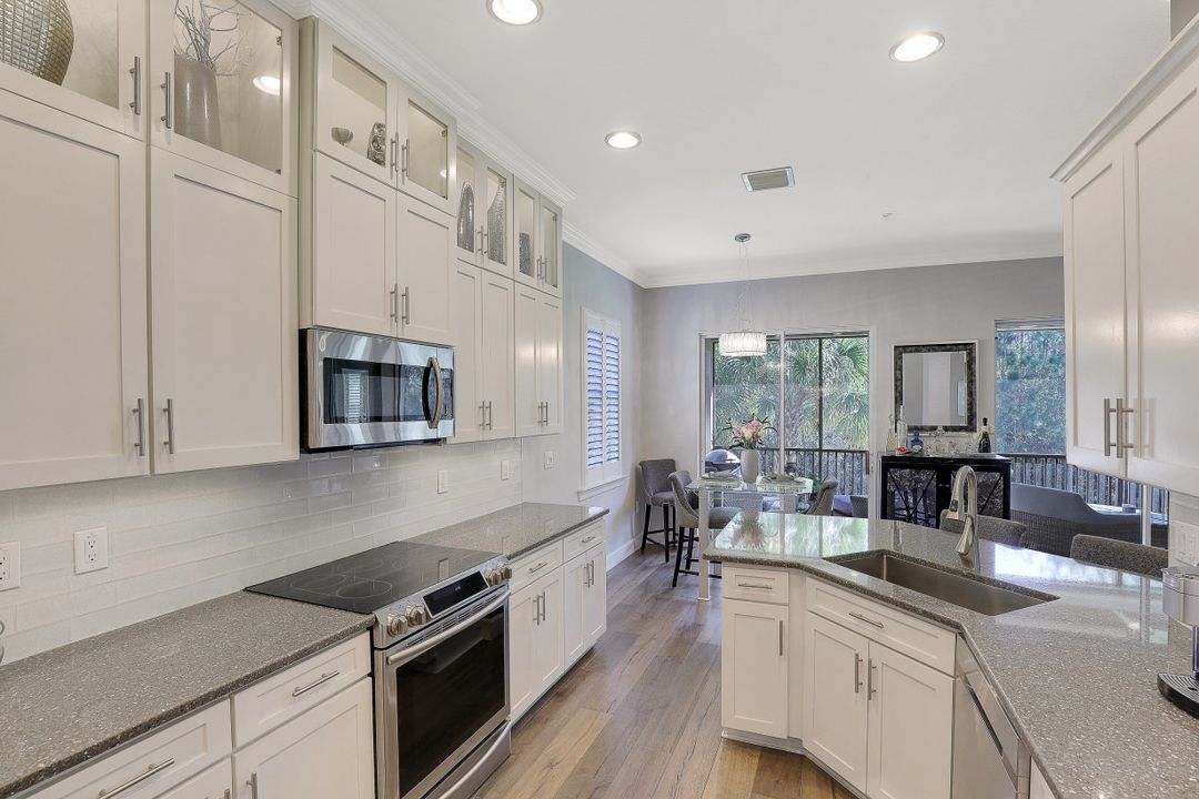 9512 Ironstone Terrace #201, Naples, FL 34120