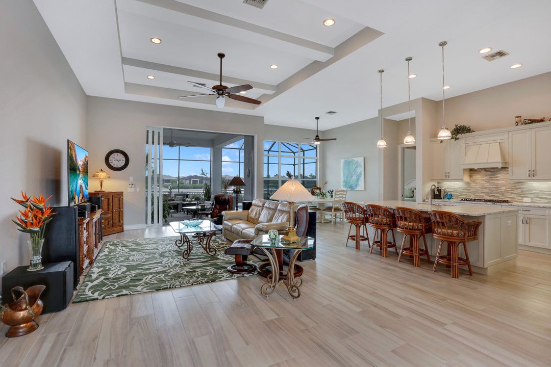 17212 Hidden Estates Cir, Fort Myers, FL 33908