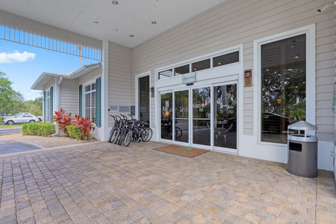 7905 Mahogany Run Ln #1322, Naples, FL 34113