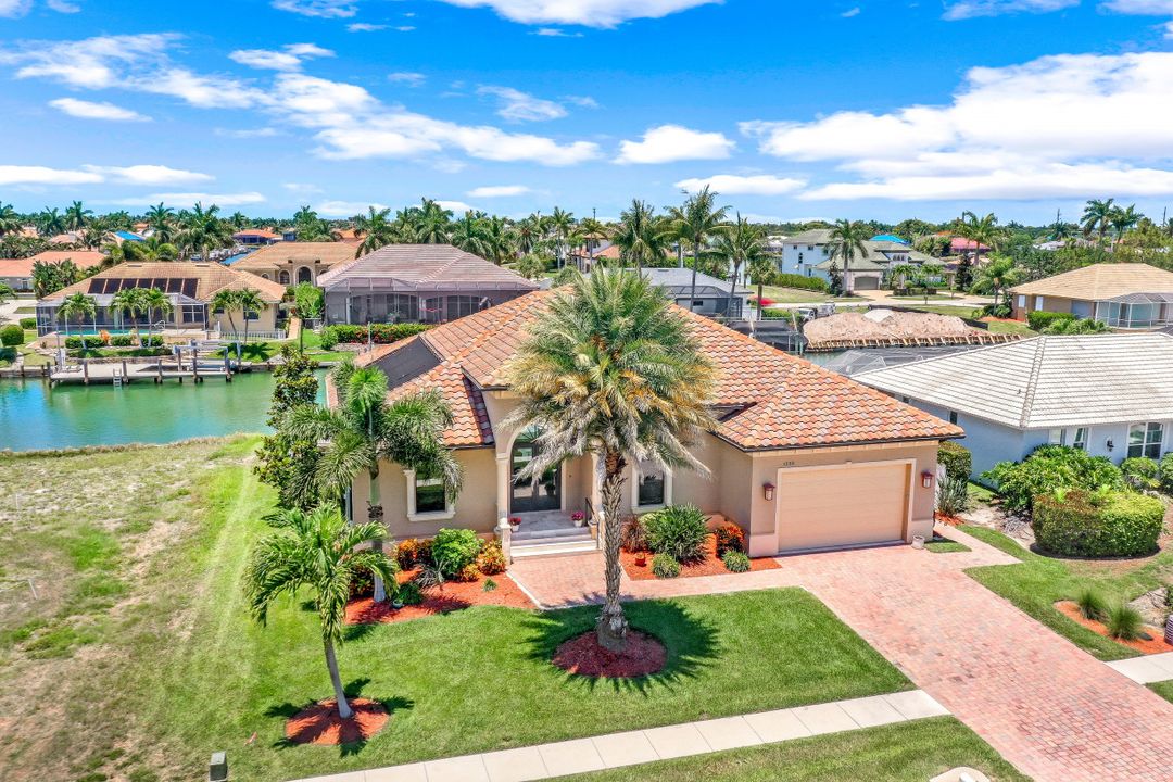 1232 Mistletoe Ct, Marco Island, FL 34145